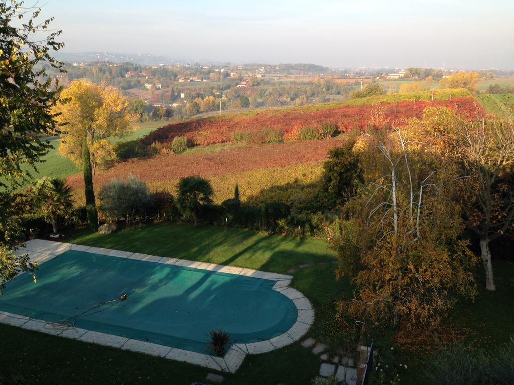 La Vedetta Bed And Breakfast Кастельветро-ди-Модена Экстерьер фото